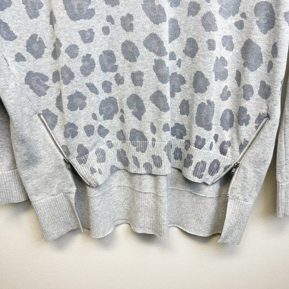 EXPRESS Gray Hi-Low V-Neck Oversized Dolman Leopard Cardigan Zippers Size M - Picture 4 of 11